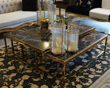 Strato Table