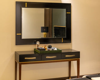 Stylish Dressing Table