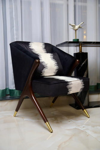 Versatile Lounge Chair