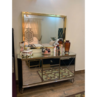 Wide Reflective Dressing Table